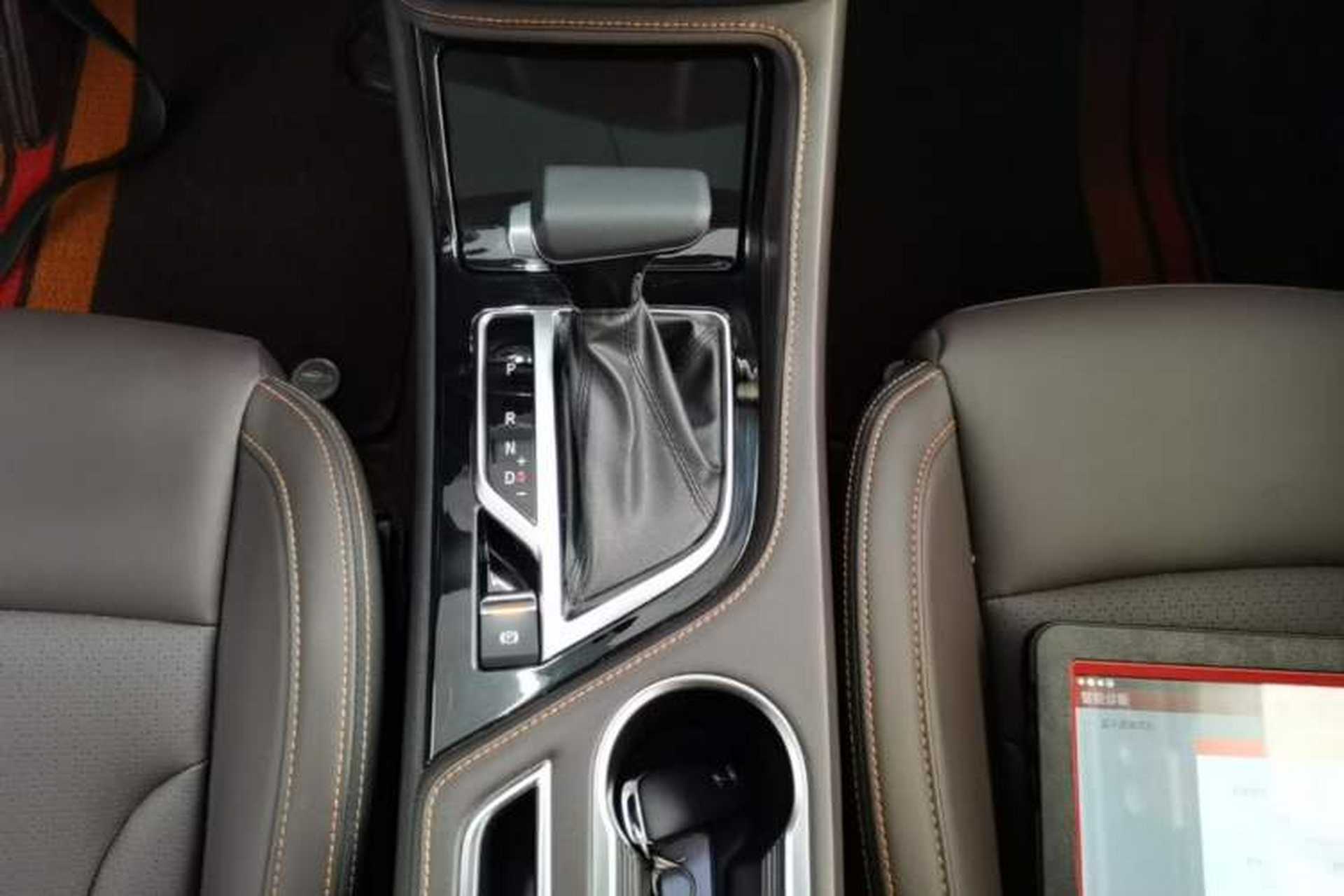 Used CHANGAN CS35PLUS 2018 1.6L Automatic Coolline Version China V Standard Gear Lever