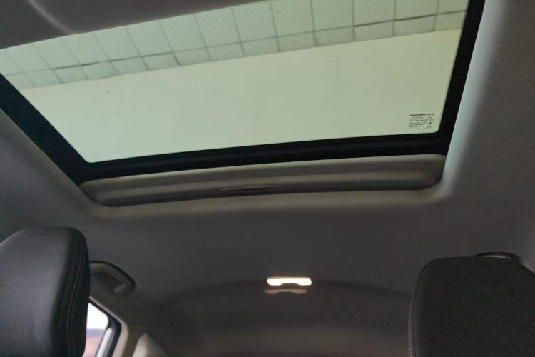 Used CHANGAN CS35PLUS 2018 1.6L Automatic Yue Lian Edition China V Standard Headliner