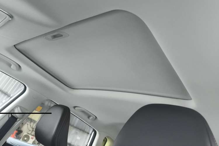 Used CHANGAN CS35PLUS 2018 1.6L Manual Cool Edition China V Standard Headliner