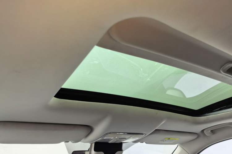 Used CHANGAN CS35PLUS 2018 1.6L Automatic Changlian Edition China V Standard Headliner
