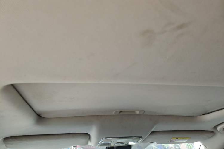 Used CHANGAN CS35PLUS 2018 1.6L Manual Cool Edition China V Standard Headliner