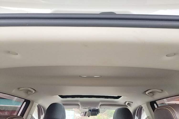 Used CHANGAN CS35PLUS 2018 1.6L Automatic Coolline Version China V Standard Headliner
