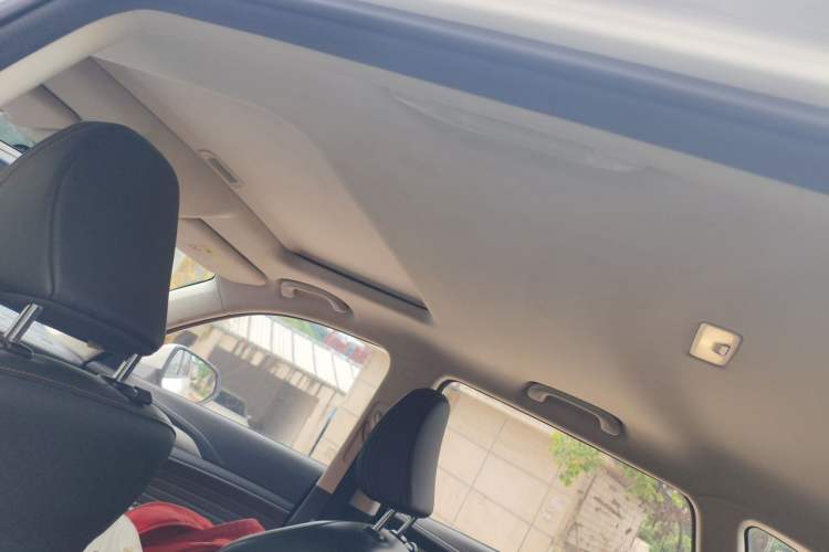 Used CHANGAN CS35PLUS 2018 1.6L Automatic Changlian Edition China V Standard Headliner