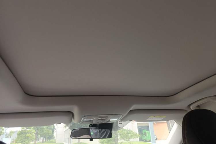 Used CHANGAN CS35PLUS 2018 1.6L Automatic Smart Connect Version China V Standard Headliner