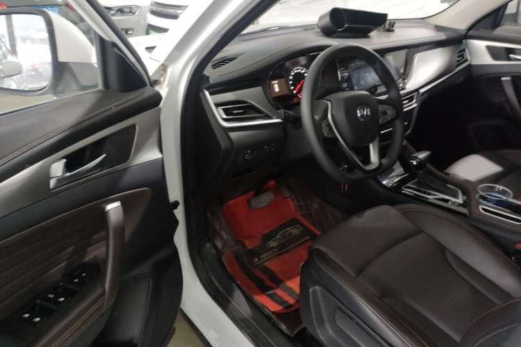 Used CHANGAN CS35PLUS 2018 1.6L Automatic Changlian Edition China V Standard Interior 2
