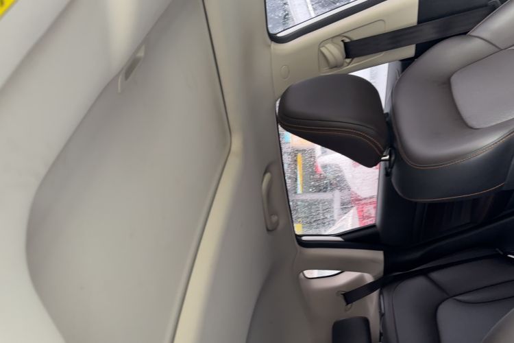 Used CHANGAN CS35PLUS 2018 1.6L Automatic Coolline Version China V Standard Interior 2