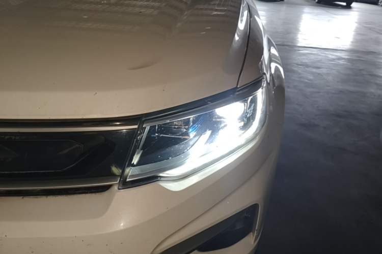 Used CHANGAN CS35PLUS 2018 1.6L Automatic Coolline Version China V Standard Left Front Headlight