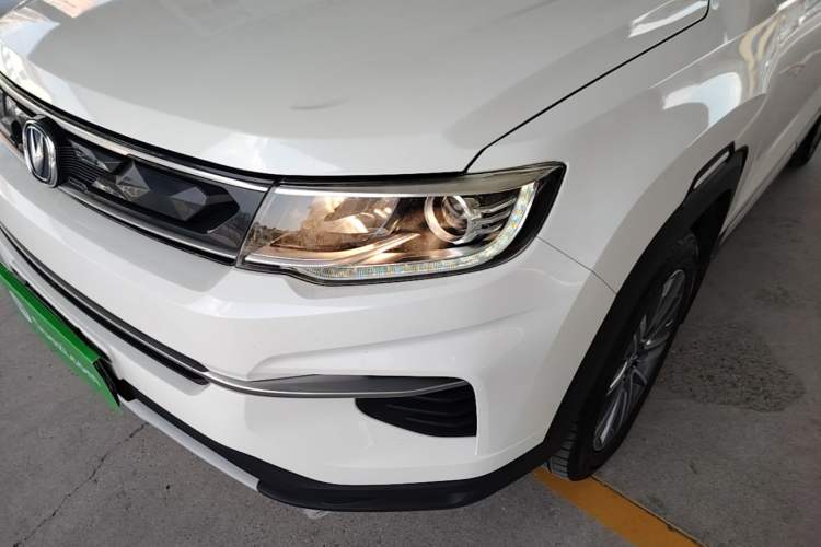 Used CHANGAN CS35PLUS 2018 1.6L Automatic Changlian Edition China V Standard Left Front Headlight