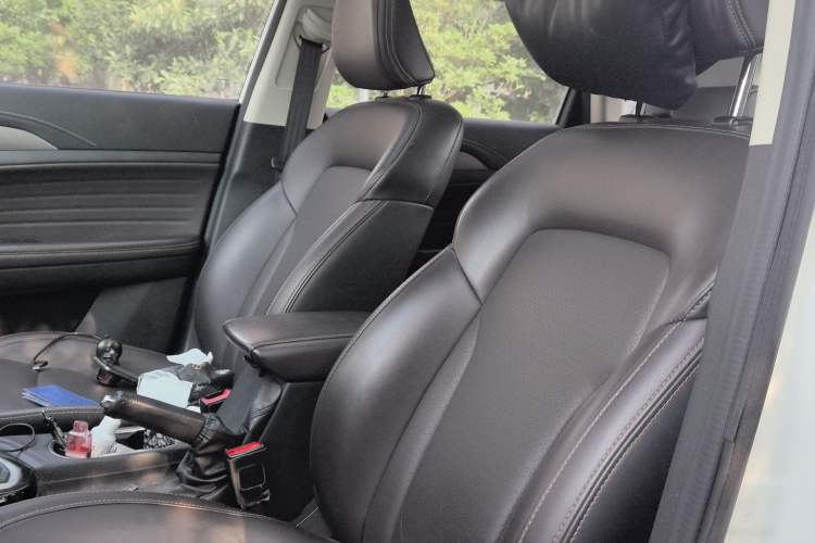 Used CHANGAN CS35PLUS 2018 1.6L Manual Changlian Edition China V Standard Left Front Seat