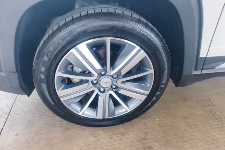 Used CHANGAN CS35PLUS 2018 1.6L Automatic Coolline Version China V Standard Left Front Wheel Hub