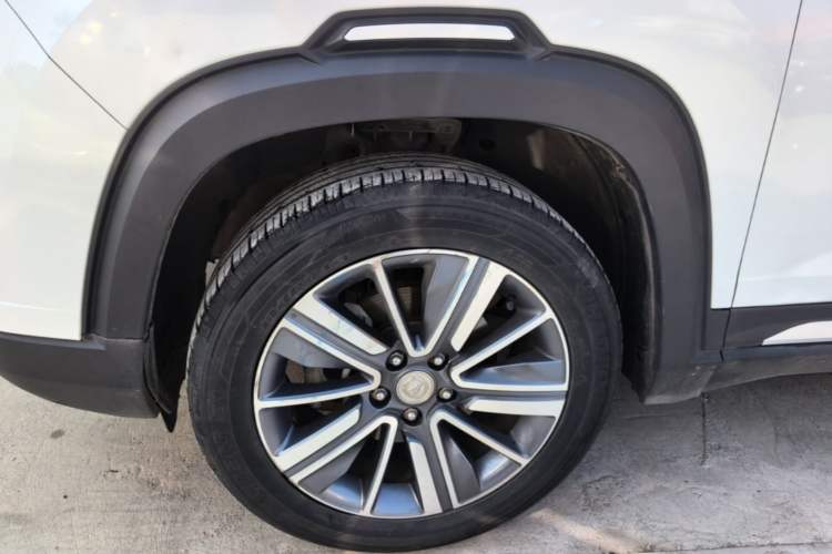Used CHANGAN CS35PLUS 2018 1.6L Manual Changlian Edition China V Standard Left Front Wheel Hub