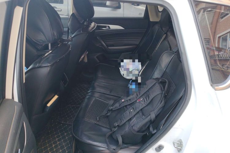 Used CHANGAN CS35PLUS 2018 1.6L Manual Cool Edition China V Standard Left Rear Seat