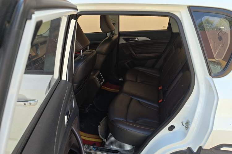 Used CHANGAN CS35PLUS 2018 1.6L Automatic Changlian Edition China V Standard Left Rear Seat
