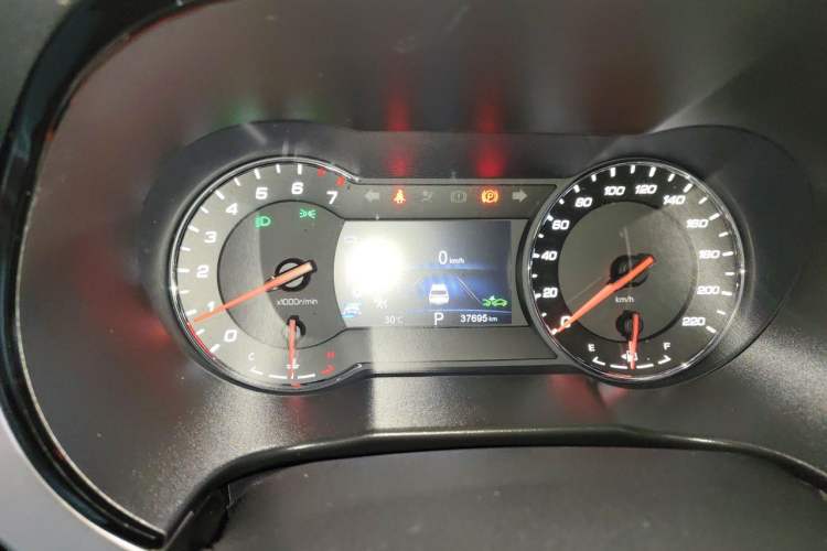 Used CHANGAN CS35PLUS 2018 1.6L Automatic Coolline Version China V Standard Odometer Close Up