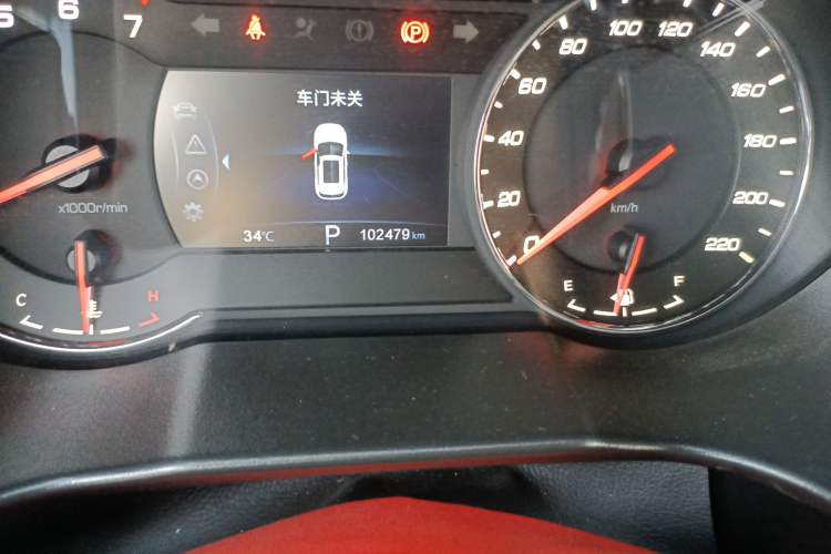 Used CHANGAN CS35PLUS 2018 1.6L Automatic Changlian Edition China V Standard Odometer Close Up