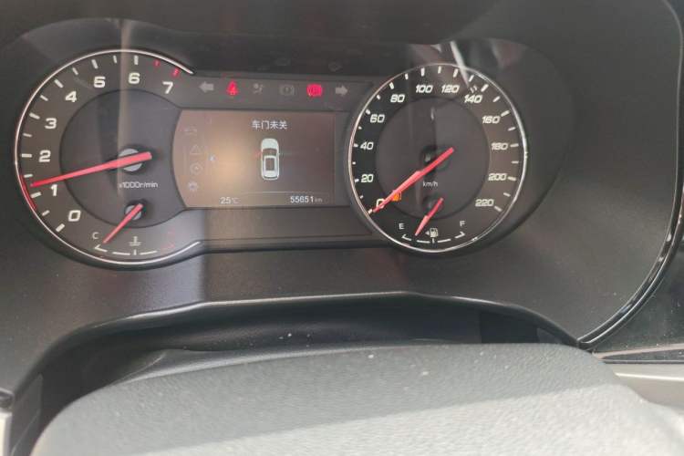 Used CHANGAN CS35PLUS 2018 1.6L Manual Cool Edition China V Standard Odometer Close Up