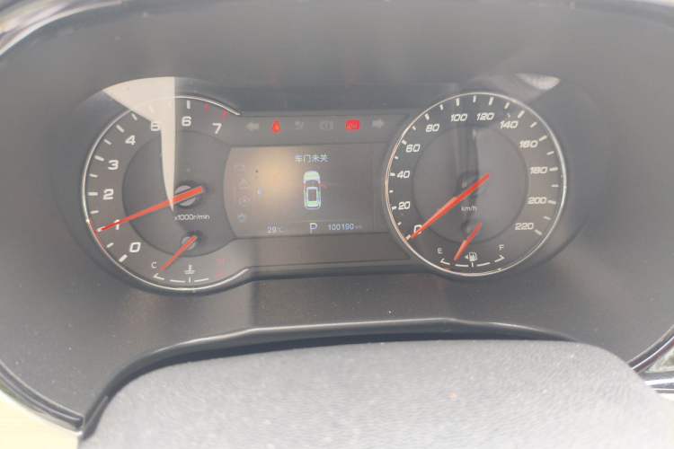Used CHANGAN CS35PLUS 2018 1.6L Automatic Changlian Edition China V Standard Odometer Close Up