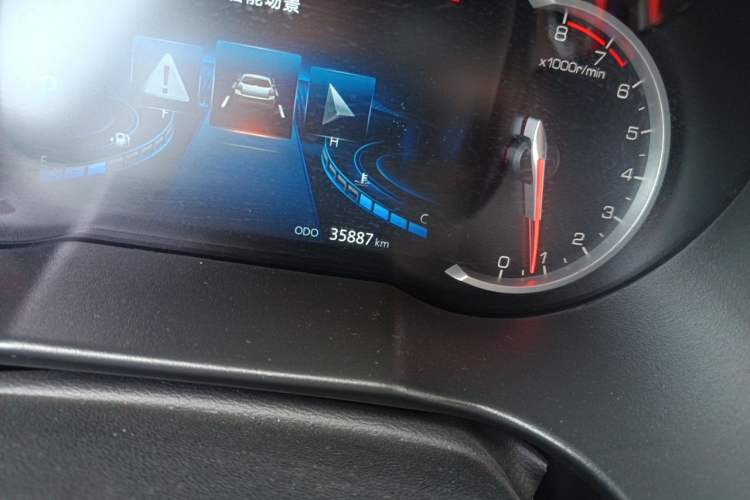 Used CHANGAN CS35PLUS 2018 1.6L Automatic Smart Connect Version China V Standard Odometer Close Up