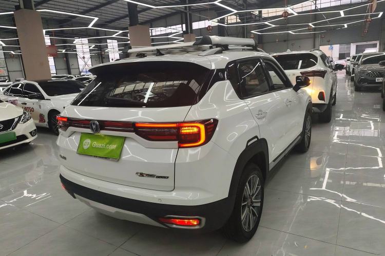 Used CHANGAN CS35PLUS 2018 1.6L Manual Changlian Edition China V Standard Rear Right 45 Deg