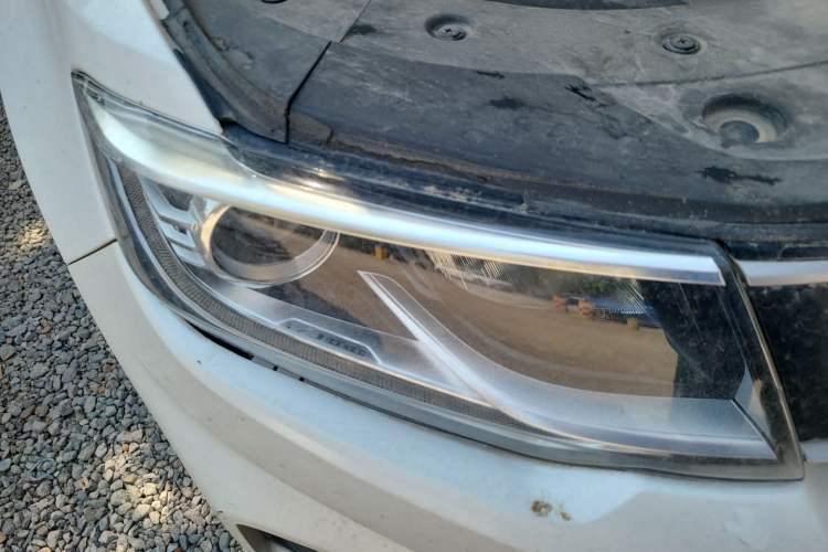 Used CHANGAN CS35PLUS 2018 1.6L Automatic Changlian Edition China V Standard Right Front Headlight
