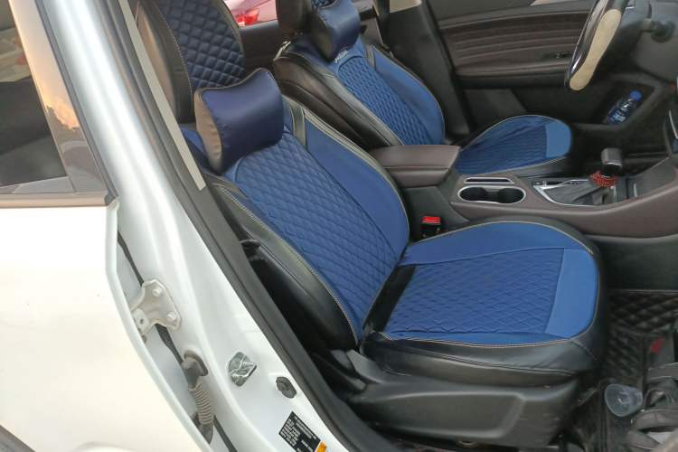 Used CHANGAN CS35PLUS 2018 1.6L Automatic Changlian Edition China V Standard Right Front Seat