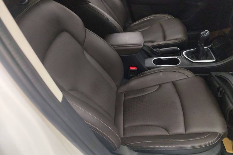 Used CHANGAN CS35PLUS 2018 1.6L Manual Changlian Edition China V Standard Right Front Seat