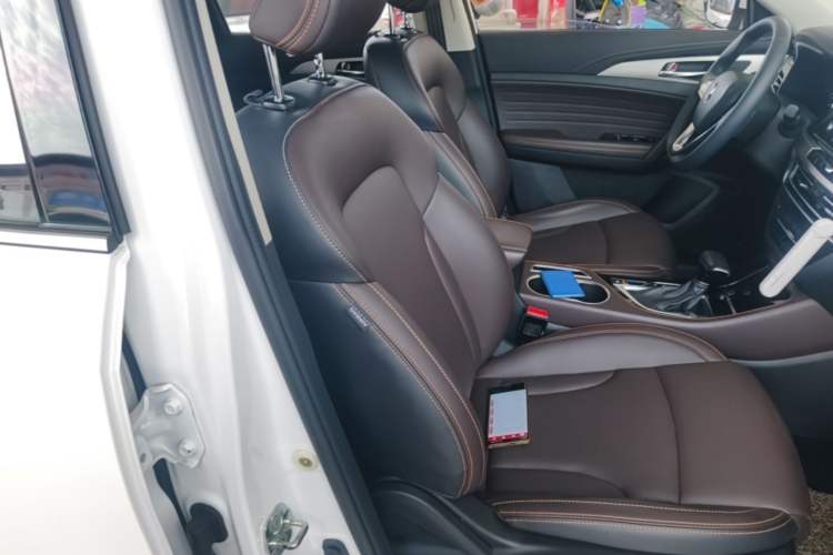 Used CHANGAN CS35PLUS 2018 1.6L Automatic Coolline Version China V Standard Right Front Seat