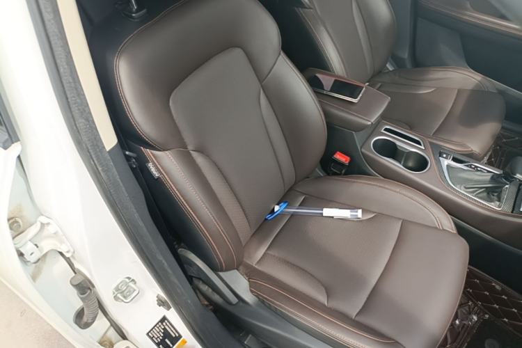 Used CHANGAN CS35PLUS 2018 1.6L Automatic Changlian Edition China V Standard Right Front Seat