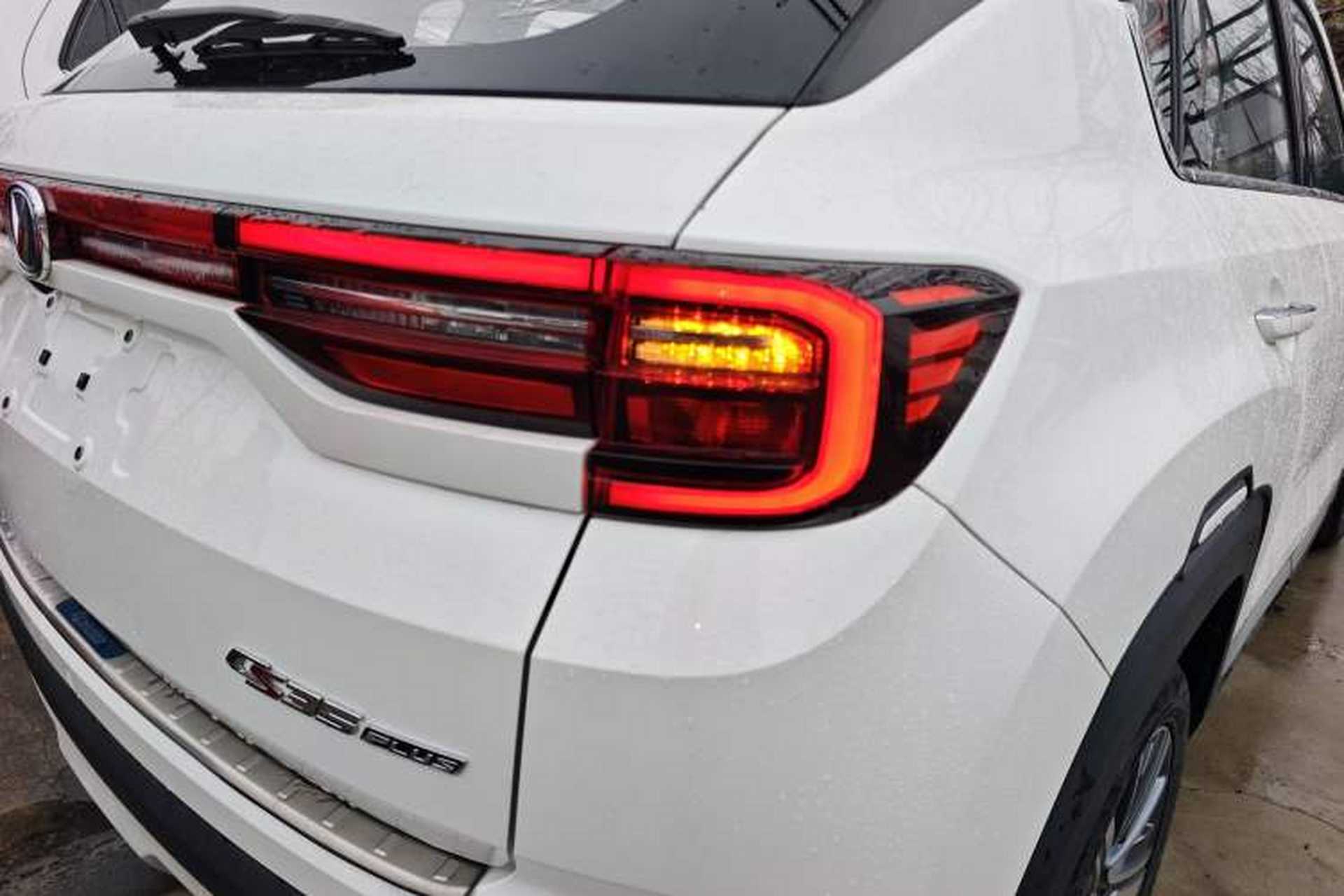 Used CHANGAN CS35PLUS 2018 1.6L Manual Changlian Edition China V Standard Right Rear Taillight
