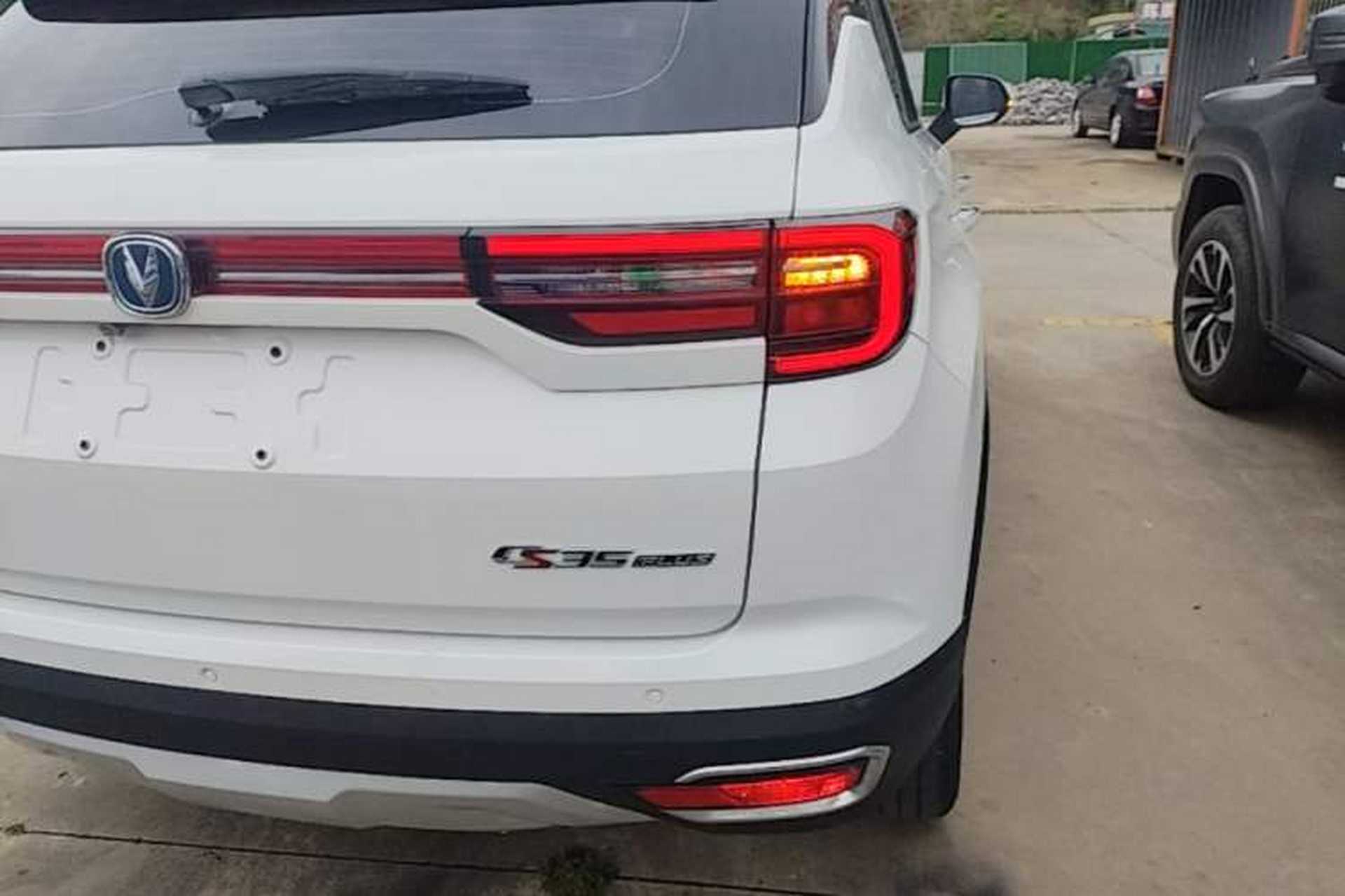Used CHANGAN CS35PLUS 2018 1.6L Automatic Coolline Version China V Standard Right Rear Taillight