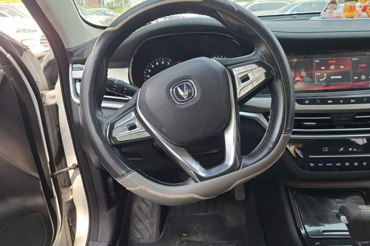 Used CHANGAN CS35PLUS 2018 1.6L Automatic Changlian Edition China V Standard Steering Wheel