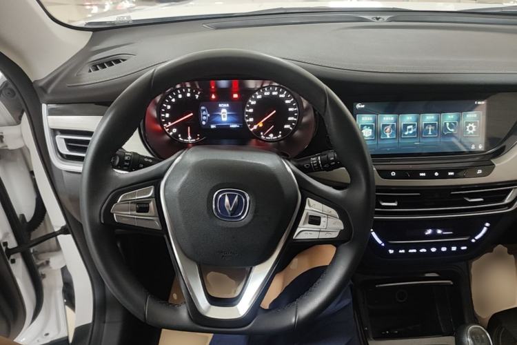Used CHANGAN CS35PLUS 2018 1.6L Manual Changlian Edition China V Standard Steering Wheel