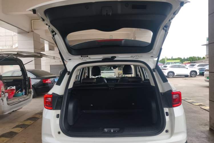 Used CHANGAN CS35PLUS 2018 1.6L Automatic Coolline Version China V Standard Trunk