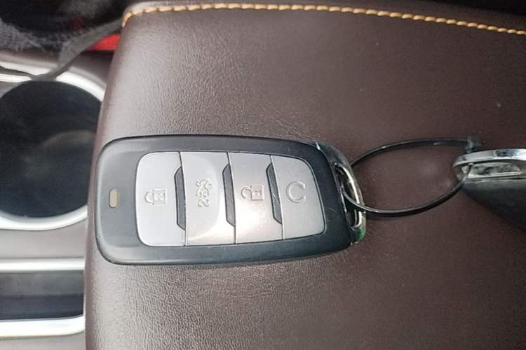 Used CHANGAN CS35PLUS 2018 1.6L Automatic Coolline Version China V Standard Vehicle Key