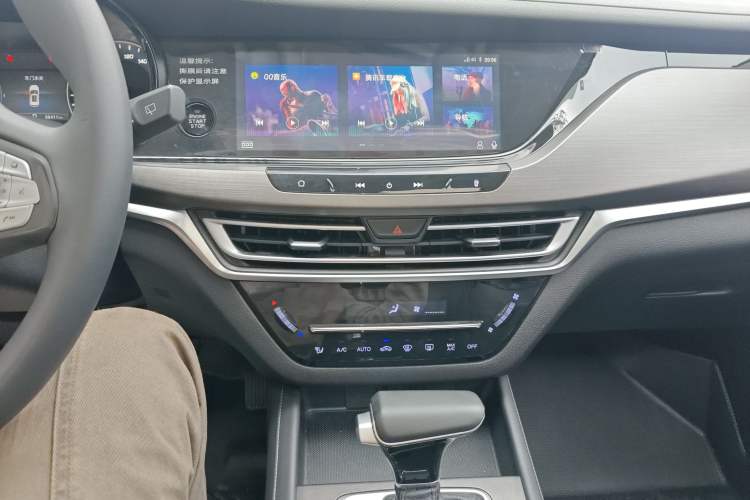 Used CHANGAN CS35PLUS 2019 1.4T DCT Chuanlian Blue Whale Edition Audio And AC Panel