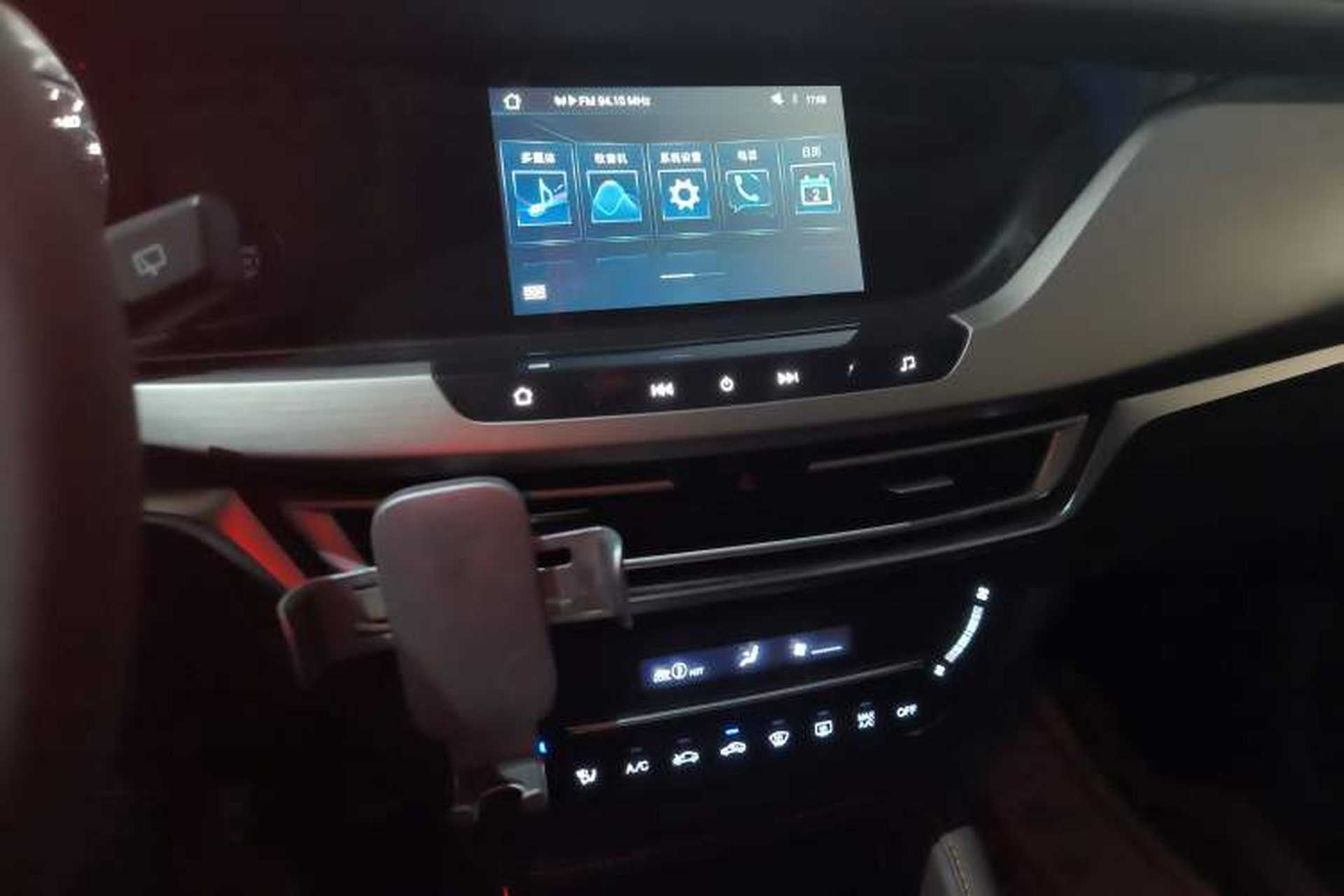 Used CHANGAN CS35PLUS 2019 1.6L Automatic Yue Lian Upgrade Edition Audio And AC Panel
