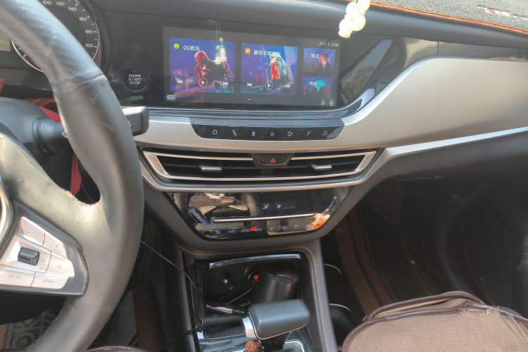 Used CHANGAN CS35PLUS 2019 1.6L Automatic CoolLink Edition Audio And AC Panel
