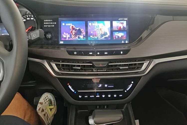 Used CHANGAN CS35PLUS 2019 1.4T DCT Chuanlian Blue Whale Edition Audio And AC Panel