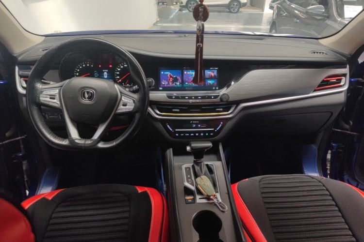 Used CHANGAN CS35PLUS 2019 1.4T DCT CoolLink Blue Whale Edition Center Console