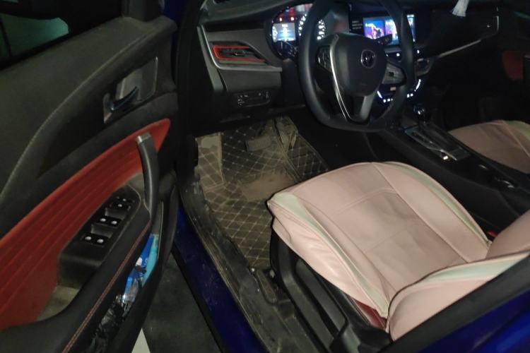 Used CHANGAN CS35PLUS 2019 1.4T DCT Chuanlian Blue Whale Edition Driver Seat