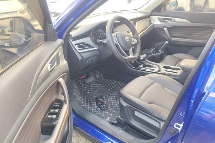 Used CHANGAN CS35PLUS 2019 1.6L Automatic CoolLink Edition Driver Seat