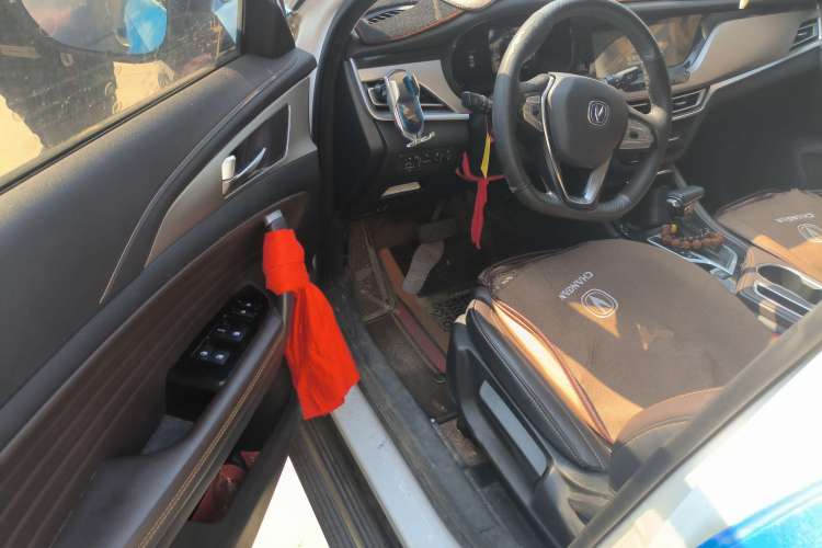 Used CHANGAN CS35PLUS 2019 1.6L Automatic CoolLink Edition Driver Seat