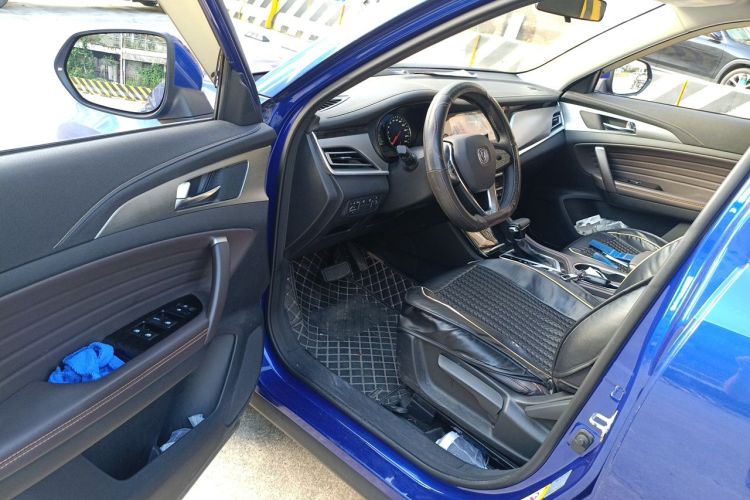 Used CHANGAN CS35PLUS 2019 1.6L Automatic CoolLink Edition Driver Seat