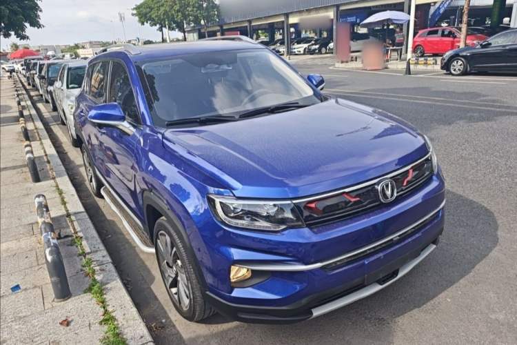 Used CHANGAN CS35PLUS 2019 1.4T DCT Smart Connect Blue Whale Edition Exterior 3