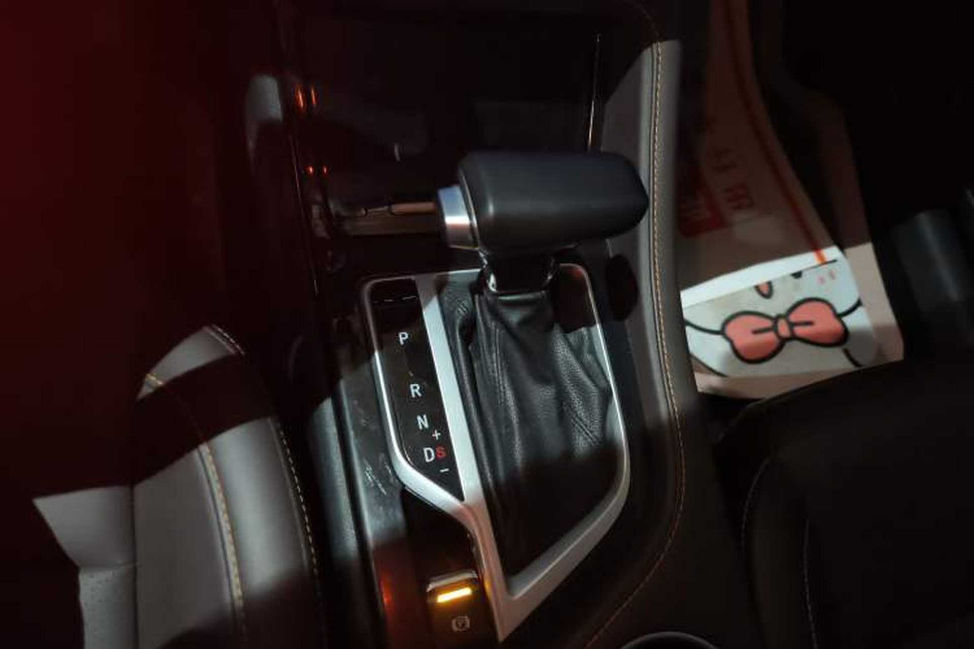 Used CHANGAN CS35PLUS 2019 1.6L Automatic Yue Lian Upgrade Edition Gear Lever