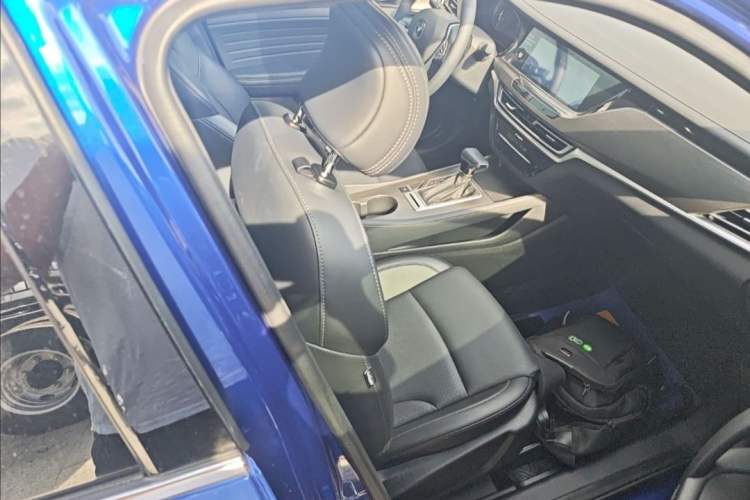 Used CHANGAN CS35PLUS 2019 1.4T DCT Smart Connect Blue Whale Edition Interior 10
