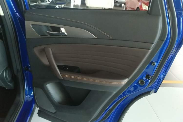 Used CHANGAN CS35PLUS 2019 1.6L Automatic Changlian Edition Interior 6