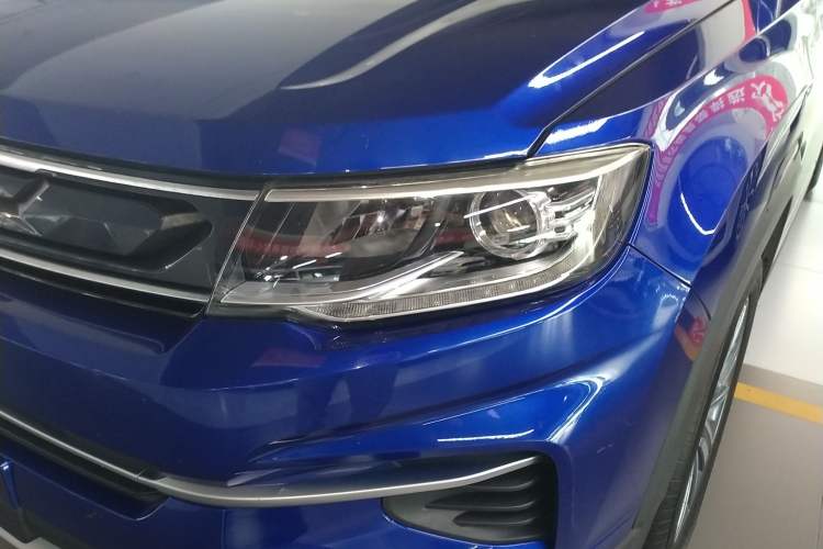 Used CHANGAN CS35PLUS 2019 1.6L Automatic Changlian Edition Left Front Headlight