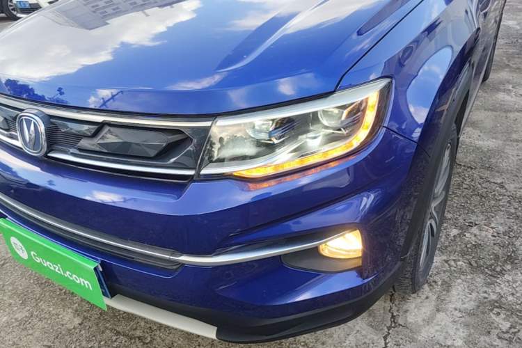 Used CHANGAN CS35PLUS 2019 1.6L Automatic CoolLink Edition Left Front Headlight