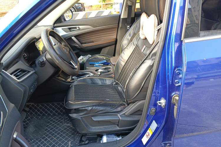 Used CHANGAN CS35PLUS 2019 1.6L Automatic CoolLink Edition Left Front Seat